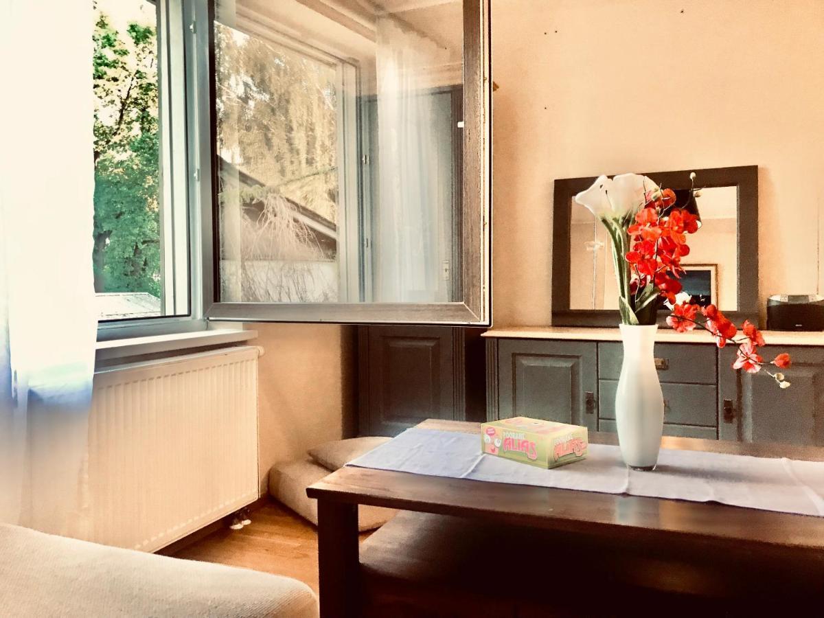טאלין Cozy City Penthouse Apartment, Free Parking מראה חיצוני תמונה