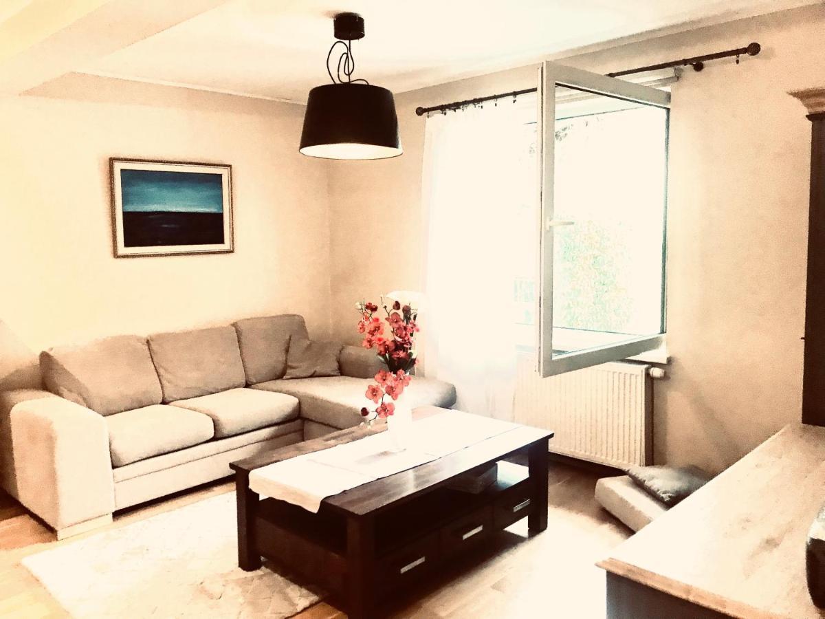 טאלין Cozy City Penthouse Apartment, Free Parking מראה חיצוני תמונה